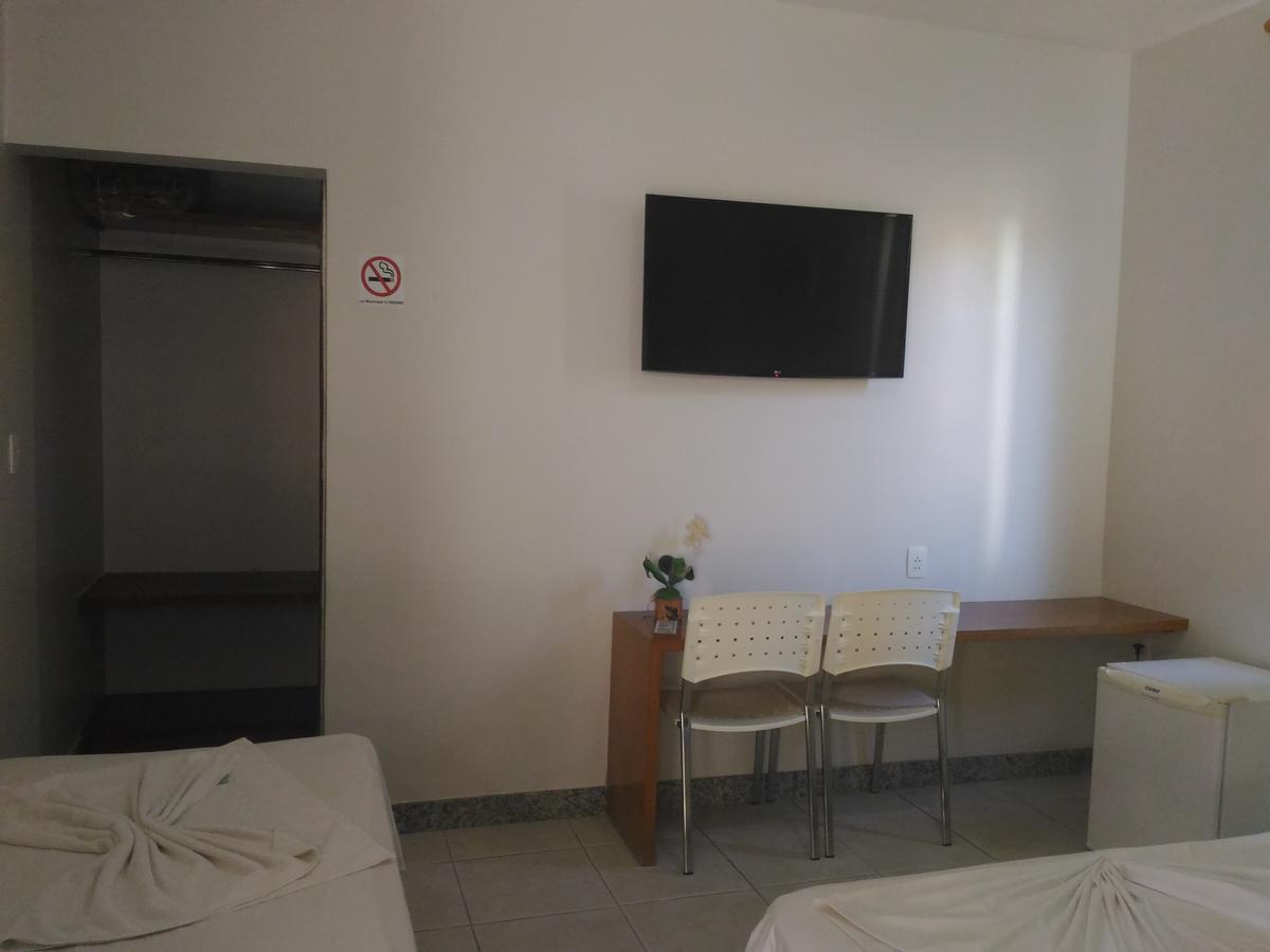 Hotel Pinheiros Chonim de Baixo Экстерьер фото